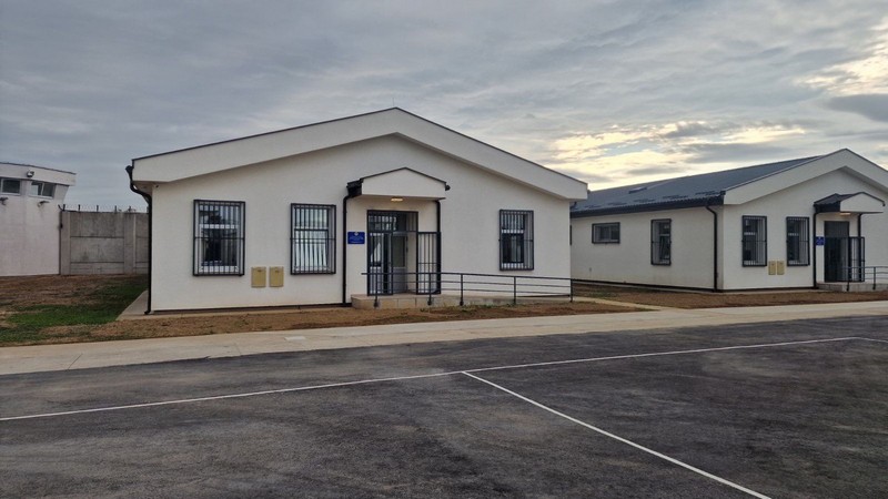 Zavirite u novi kompleks KPZ-a u Bijeljini: Visoki zidovi, moderne prostorije (FOTO)