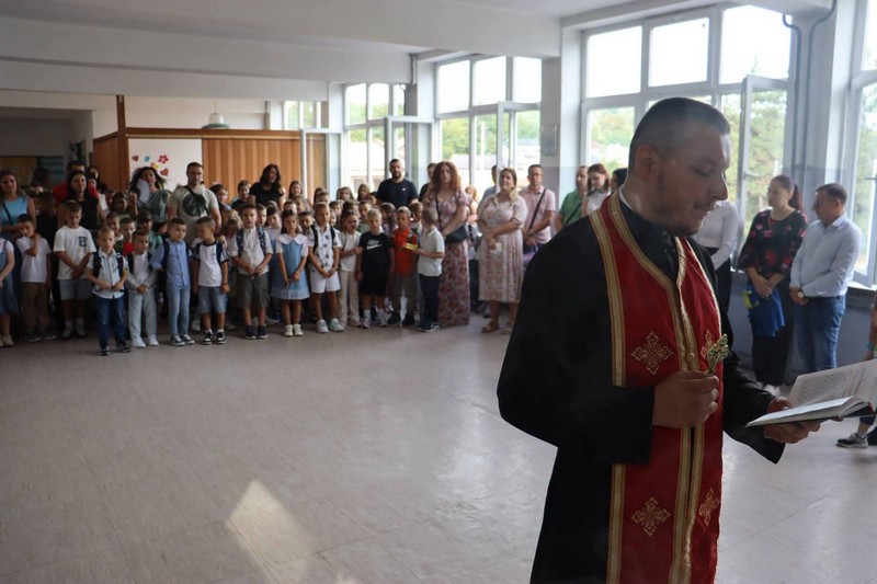 U Peljavama kod Lopara ponovo radi obnovljena područna škola