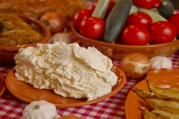 Zbog kajmaka ljudi umrli u mukama