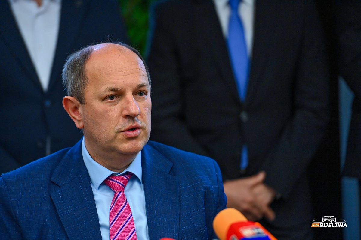 Luka Petrović o RiTE Ugljevik: Vlada RS i “Elektroprivreda” čine sve da održe sistem, potencijal je ozbiljan