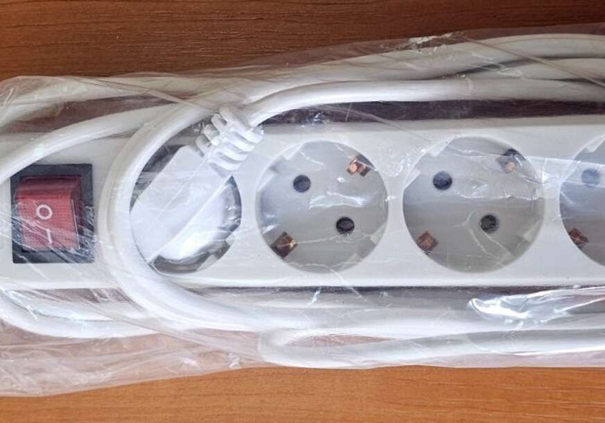 Upozorenje Agencije za nadzor nad tržištem: Uništena 72 komada produžnog kabla zbog opasnosti od strujnog udara