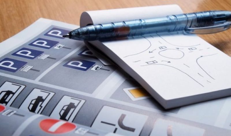 Auto-škole traže nove izmjene propisa: Omogućiti i polaganje testova prije punoljetstva