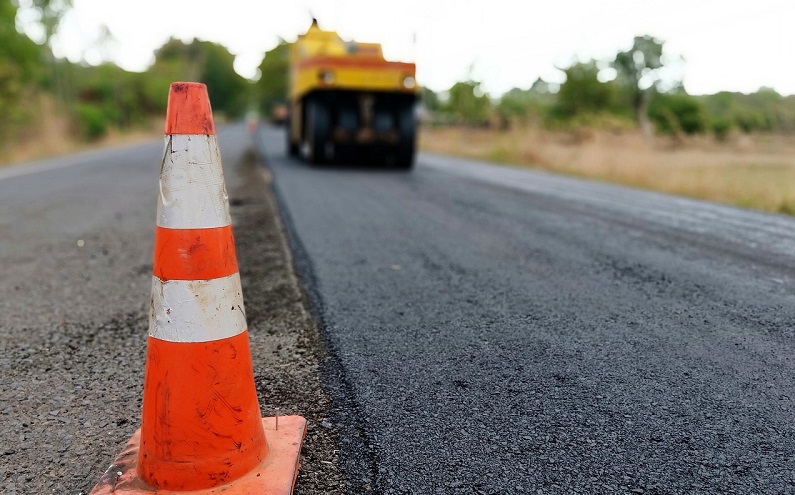 Veliki broj radova i obustava: Klizišta, izmjene režima i zastoji na putevima
