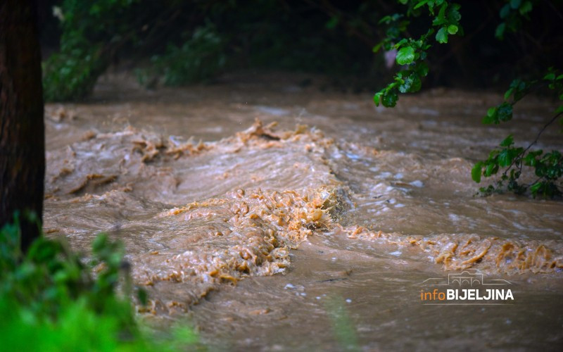 Upozorenje na bujične poplave: 