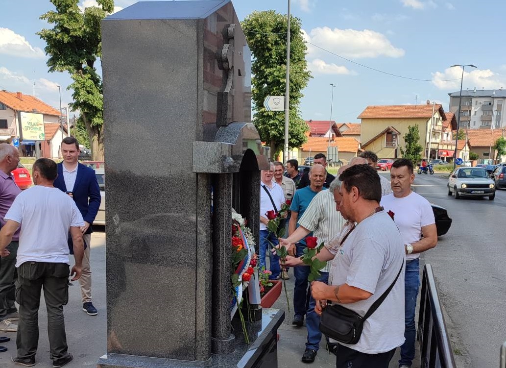 Veterani: Mauzer mora dobiti ulicu u Bijeljini (FOTO)