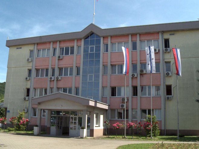 Počelo glasanje u Ugljeviku za izbore u Srbiji: Upisano 315 birača