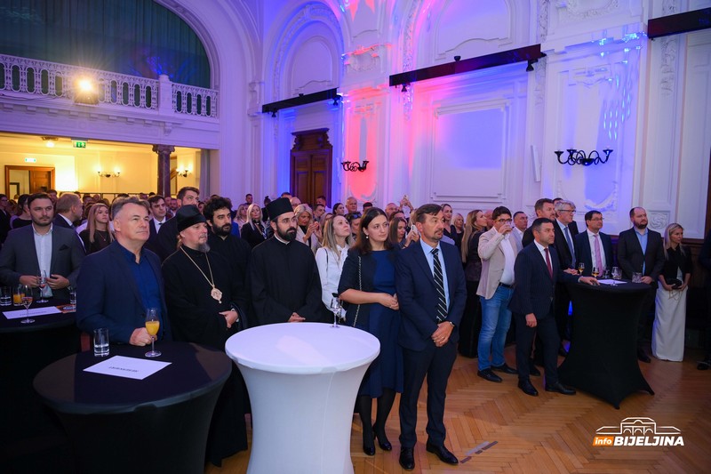 Počeli Dani Semberije u Austriji: Manifestacija koja promoviše naše privredne i umjetničke potencijale (FOTO)