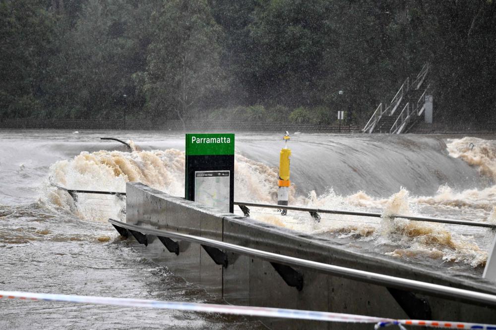 Vlasti Australije upozorile na smrtno opasne poplave, ljudi se evakuišu