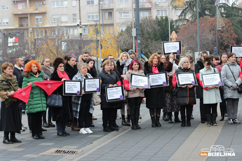 Mirni protesti protiv femicida u Bijeljini: SOS broj zazvonio 700 puta (FOTO)