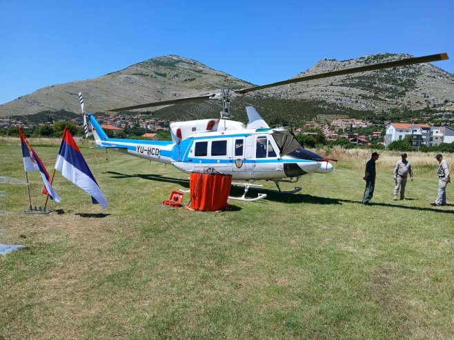 Helikopter Srbije neophodan za gašenje požara u Gacku; Situacija ozbiljna, a iz MIP-a još bez dozvole za njegovo polijetanje