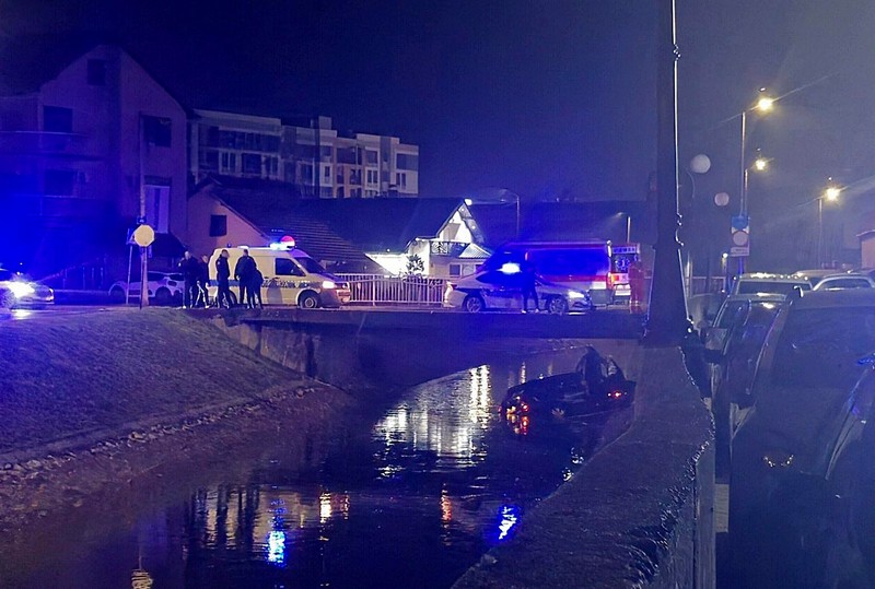 Filmska potjera u Bijeljini: Bježali od policije, pa završili u Dašnici (FOTO)