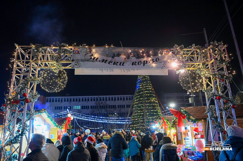 Bijeljinci Novu godinu dočekali uz 