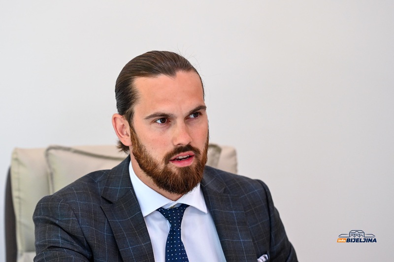 Stanišić: Ništa od novih plata, Dodik zna da će Vlada pasti