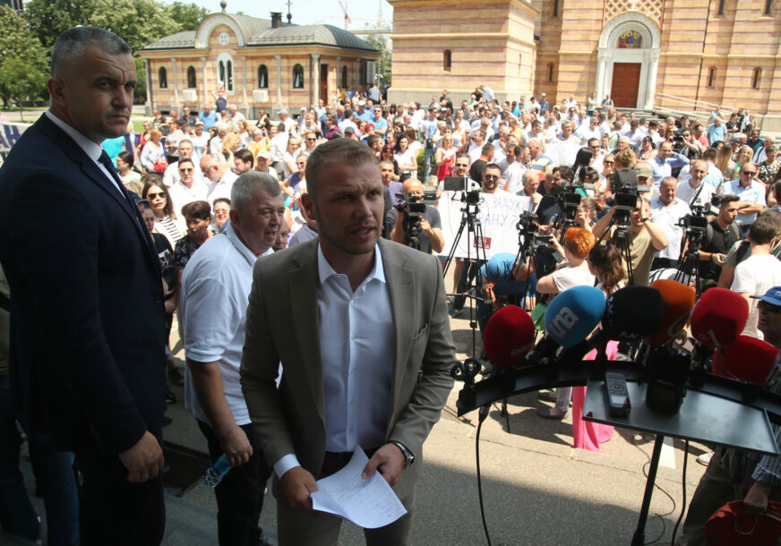 Policija se oglasila oko mijenjanje brave na Ninkovićevoj kancelariji