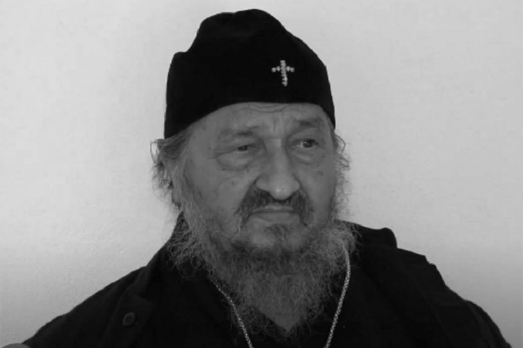 Preminuo vladika Atanasije