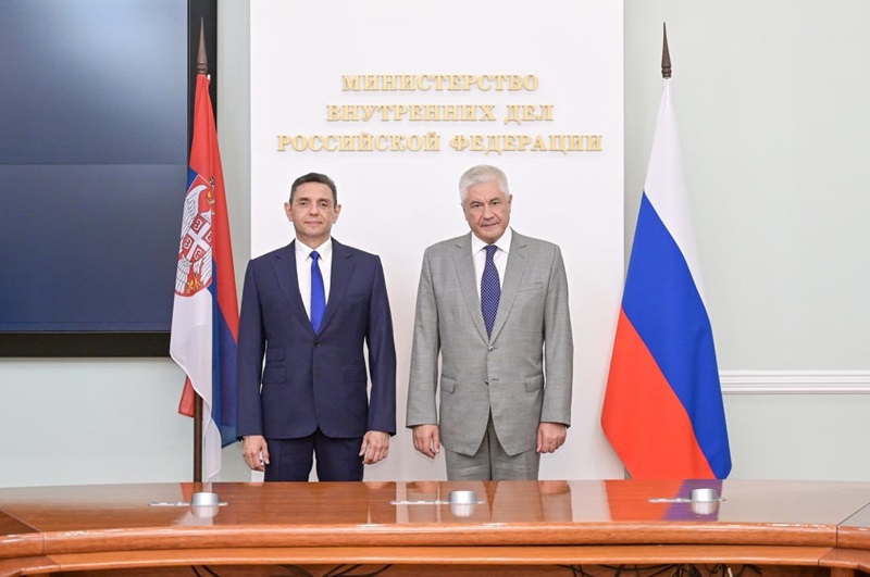 Aleksandar Vulin sastao se sa ministrom unutrašnjih poslova Rusije Vladimirom Kolokolcevim
