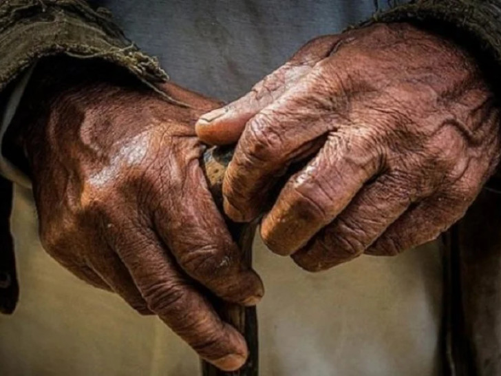 Ima 93 godine i želi još jedan mandat gradonačelnika