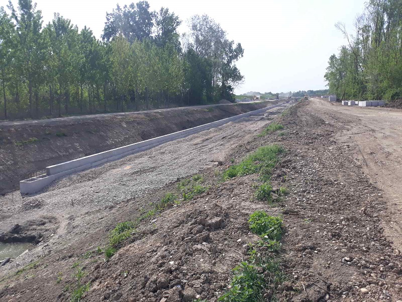 U toku rekonstrukcija glavnog obodnog kanala u Semberiji, širina će biti znatno uvećana (FOTO)