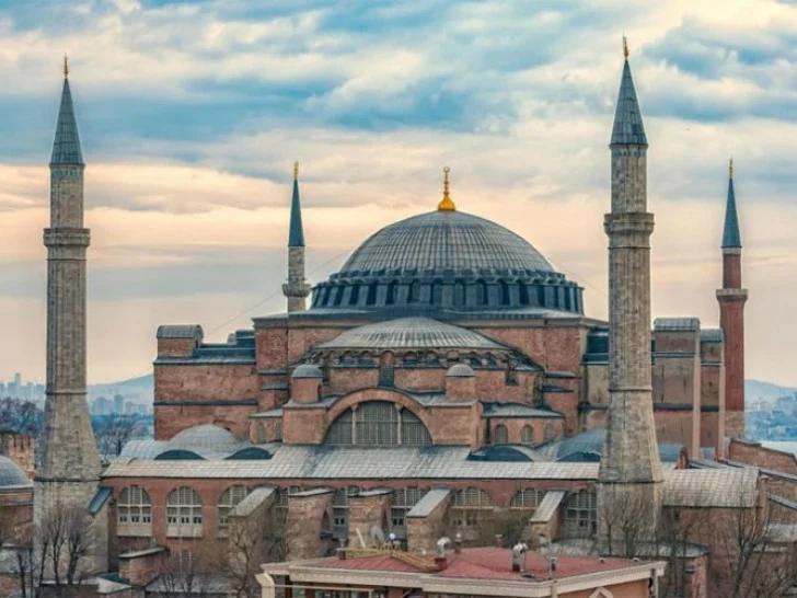 Ispod Svete Sofije otkriveno 9 kilometara tunela: Podzemni svijet Istanbula mogao bi biti otvoren za turiste