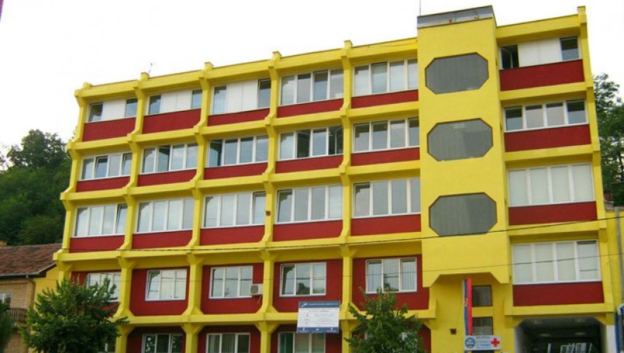 NESTALA, PA SE PORODILA! Nesvakidašnji događaj u Bratuncu, policija spasla trudnicu D. L. (40)