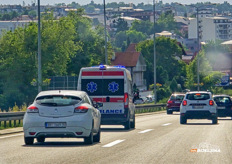 Dijete (4) upalo u kazan u kom se kuvao gulaš, hitno hospitalizovano