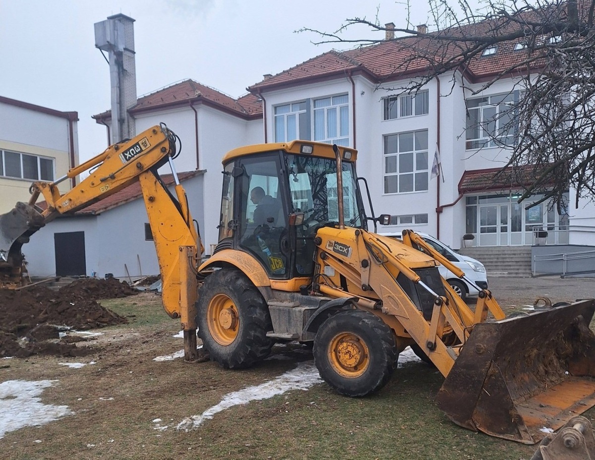 Škola u Dvorovima dobija toplotne pumpe: Nižim troškovima grijanja do uštede