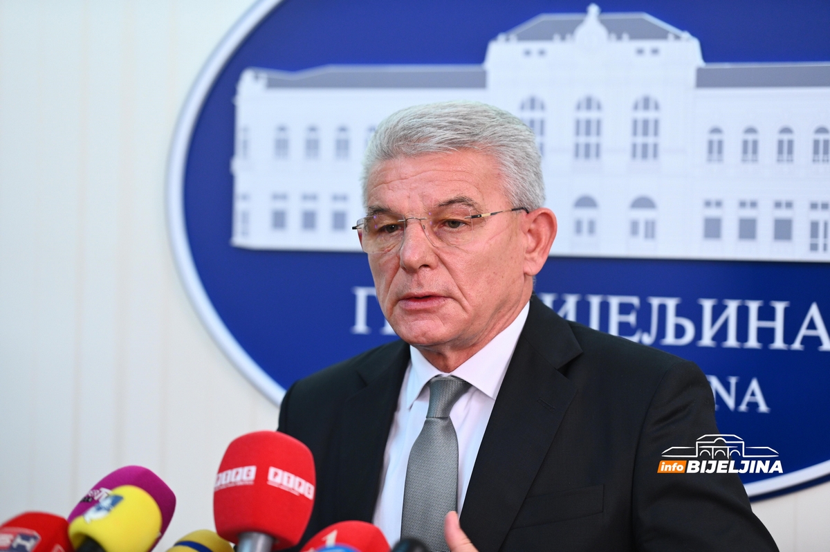 Džaferović nakon sastanka sa Petrovićem: Hvala gradonačelniku (FOTO)