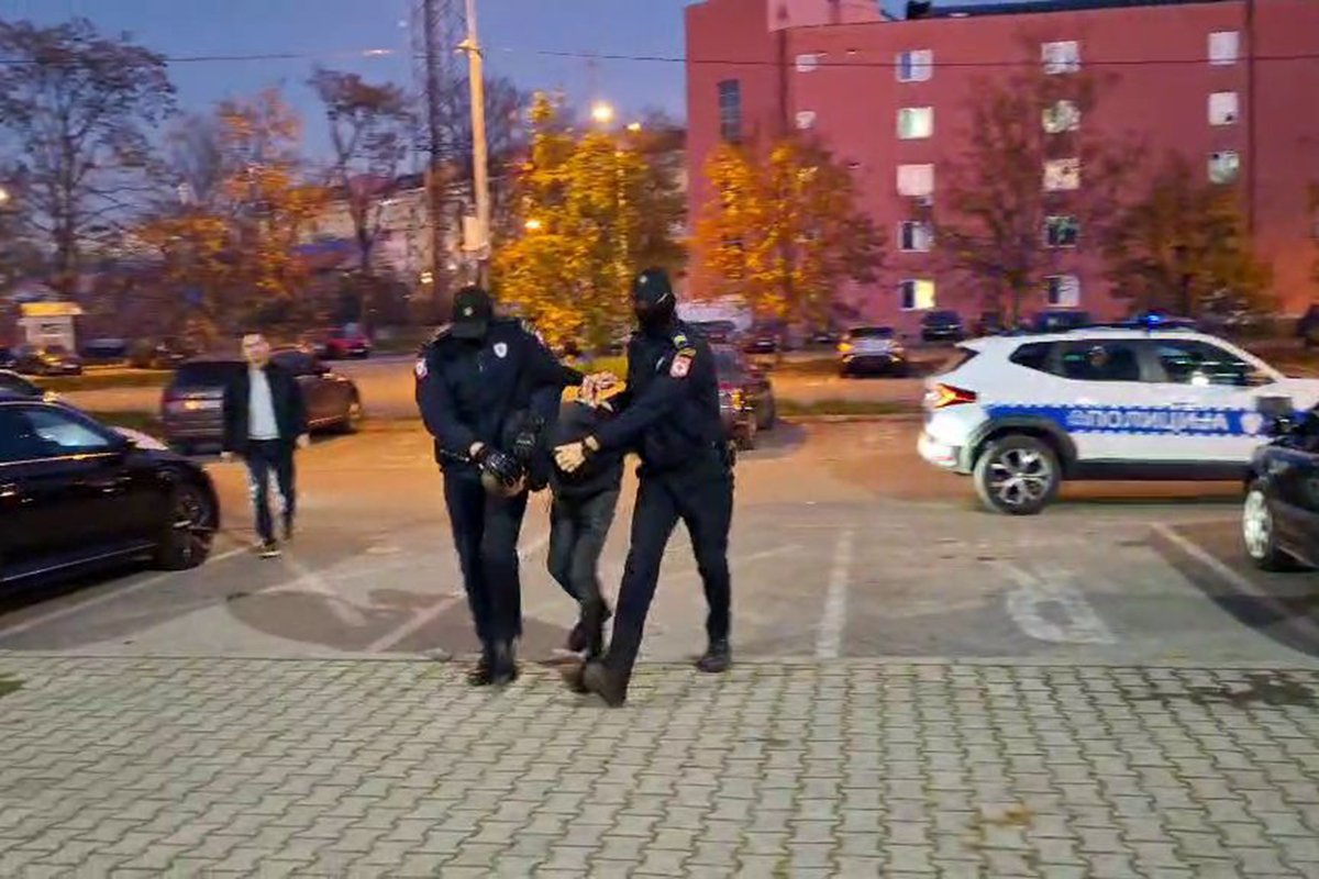 Zatražen pritvor za Banjalučanina: Prevarama na bankomatima, oštetio banku za oko 70.000 KM