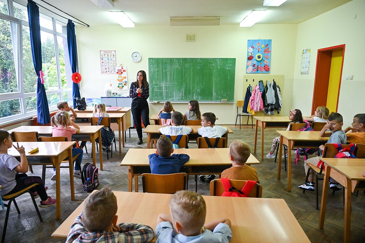 Đaci ponovo u klupama: Zvono za novi početak