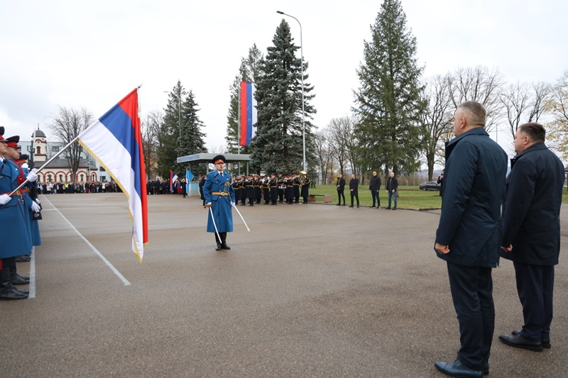 U Centru za obuku u Zalužanima svečana promocija kadeta
