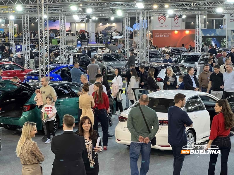 Ko češće u BiH kupuje nova vozila, građani ili firme?