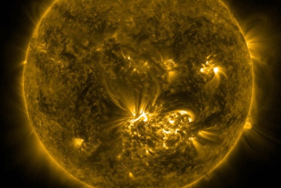 Naučnici: Solarna oluja će sutra pogoditi Zemlju