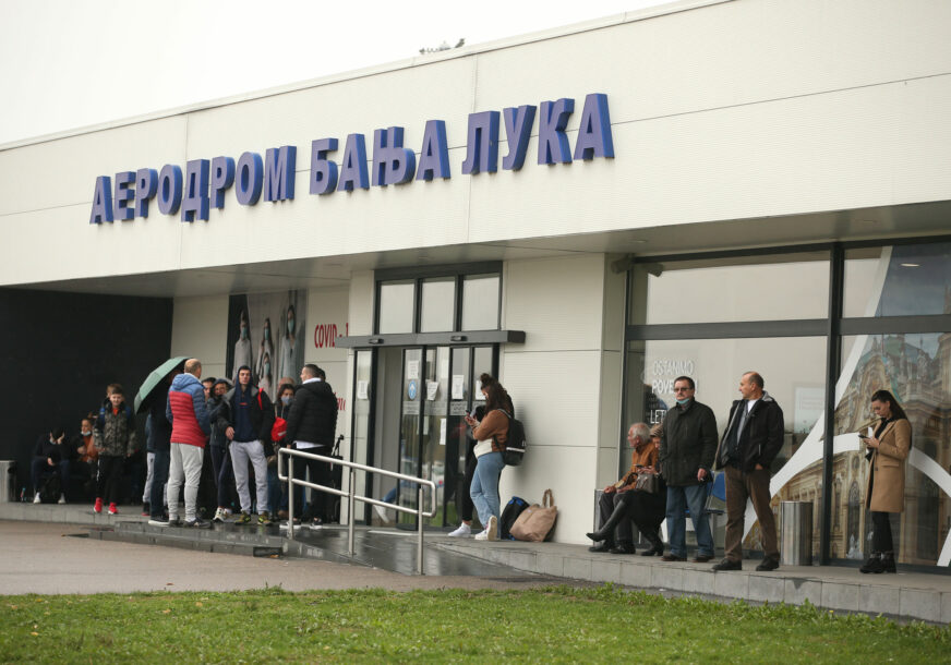 Vlastiti prihodi jedva pokrivaju plate: Odakle minus na računu 
