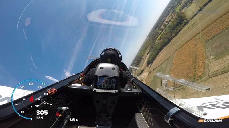 Bijeljinac Drago Živanović redovno nadlijeće grad: Otkrio nam je koliko košta avion, a koliko sat letenja (FOTO)