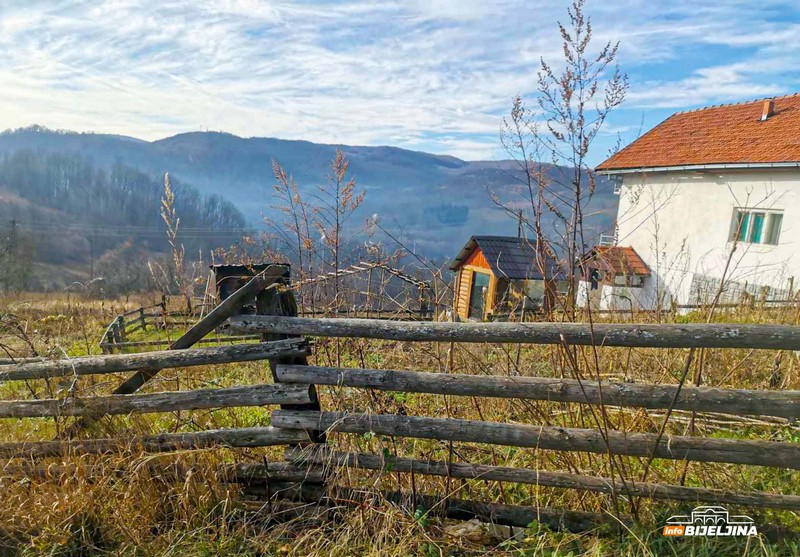 Semberija: Zbog nestašice prasadi drastično poskupjela jagnjad (FOTO)