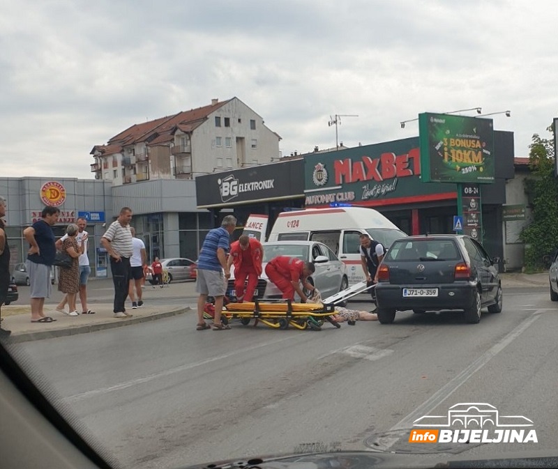 Bijeljina: Vozilom udario ženu, zadržana u bolnici 