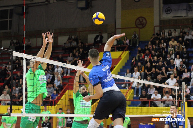 Odbojkaši Radnika posle velike borbe poraženi od kiparske Omonije (FOTO)