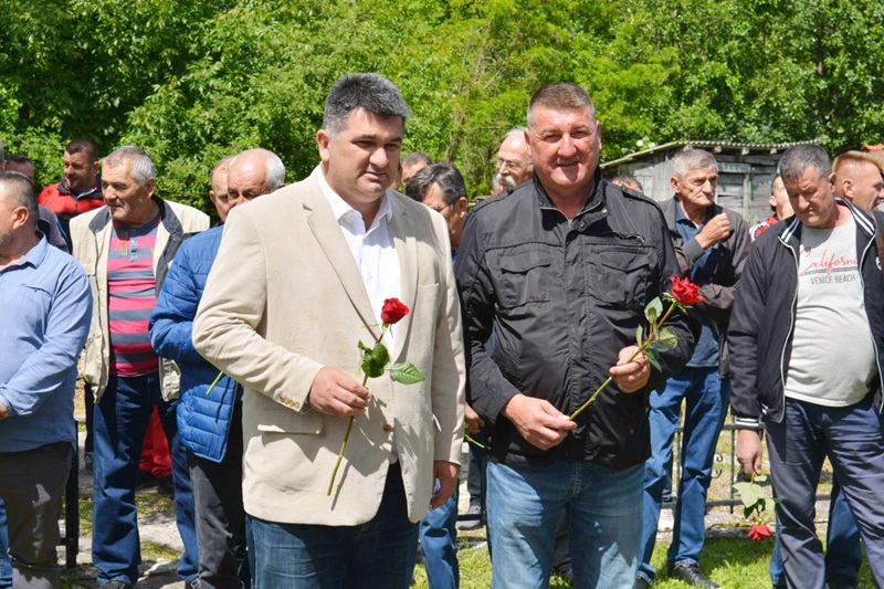 Na Majevici otkrivena spomen-ploča heroju Vojske RS: Kapetan Miroslav Mitrić poginuo na čelu bataljona