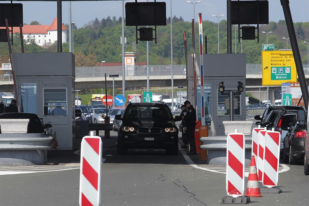 Slovenija uvodi policijske punktove kod granice s Hrvatskom
