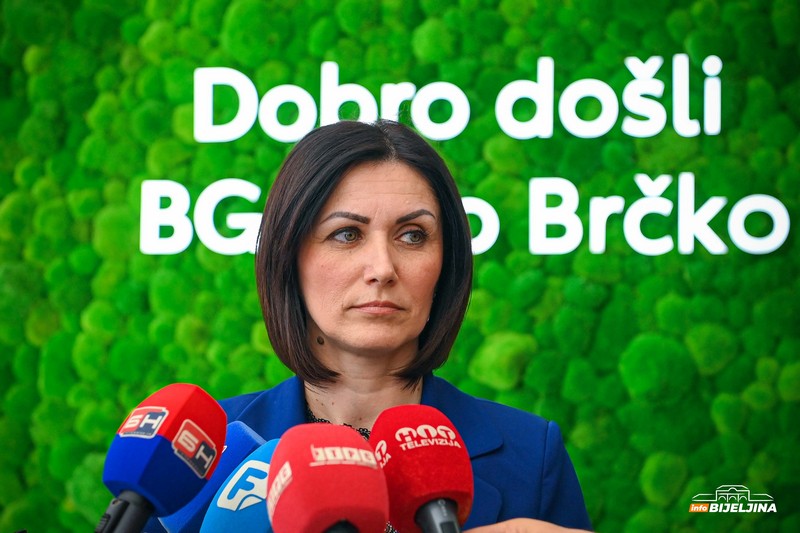 U Brčkom svečano otvoren novi Toyota salon, zvijezda večeri novi model RAV4: Kupcima usluge na najvišem nivou (FOTO)
