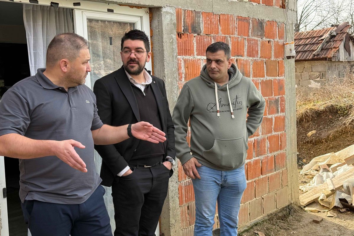 Pomoć za porodicu Mali: Građevinske mašine uskoro na Manjači