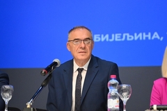 Milan Miličević podnio neopozivu ostavku: Potez lidera SDS prekinuo raspravu koja je trajala puna 4 sata