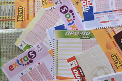 Dobio milione na lutriji, kupio prijateljima kuće - sad ne pričaju s njim