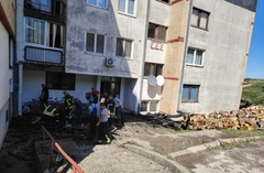 U požaru u Vlasenici izgorjelo šest stanova