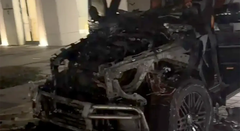 Oglasio se Baka Prase nakon što mu je zapaljen auto