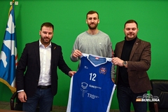 Todić potpisao za KK "Radnik": OGROMNO POJAČANJE za klub (FOTO)