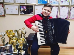 Nova zlatna medalja za vituoza na harmonici Đorđa Perića