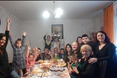 Braća Vuković sa 17 djece čuvaju ognjište na Kosovu i Metohiji