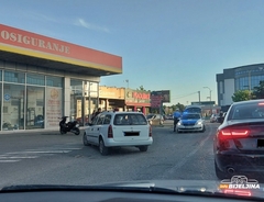 Epilog nezgode u Bijeljini: Maloljetni motociklista zadobio teške tjelesne povrede (FOTO)