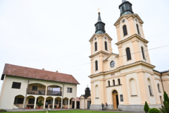 Crkvu u Brocu gradili Italijani, a od ustaša je spasio jedan natpis (FOTO)